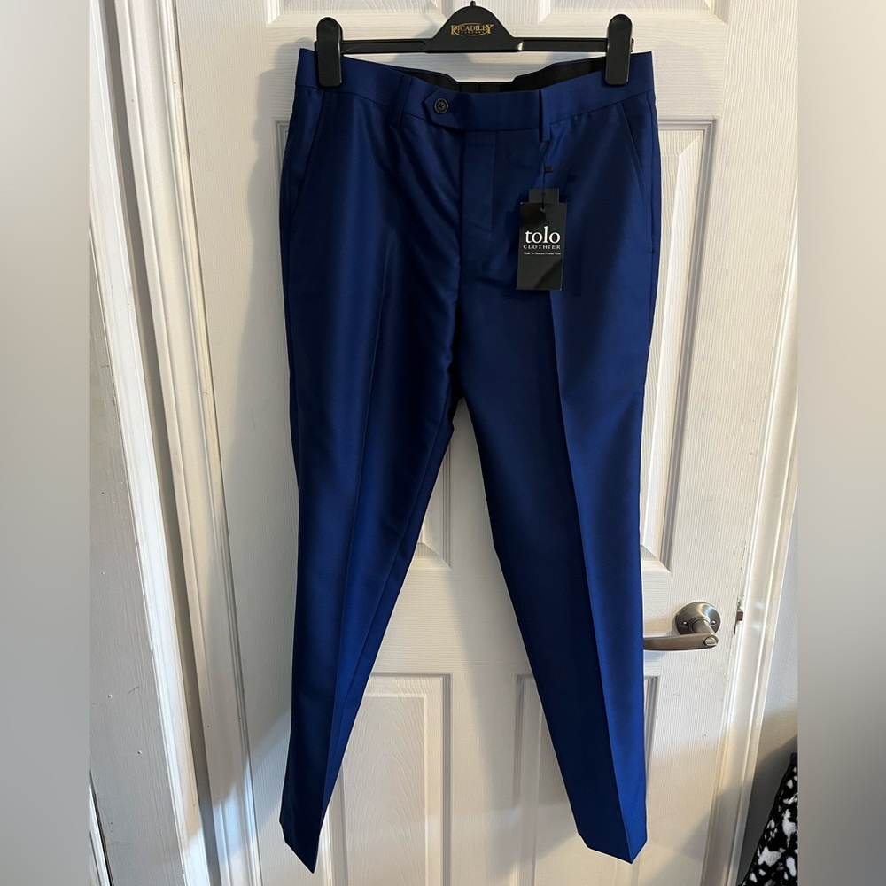 Made to wear dress pants 35x32